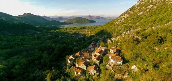 Selo Godinje, prva zaštićena ruralna cjelina u Crnoj Gori sa statusom kulturnog dobra