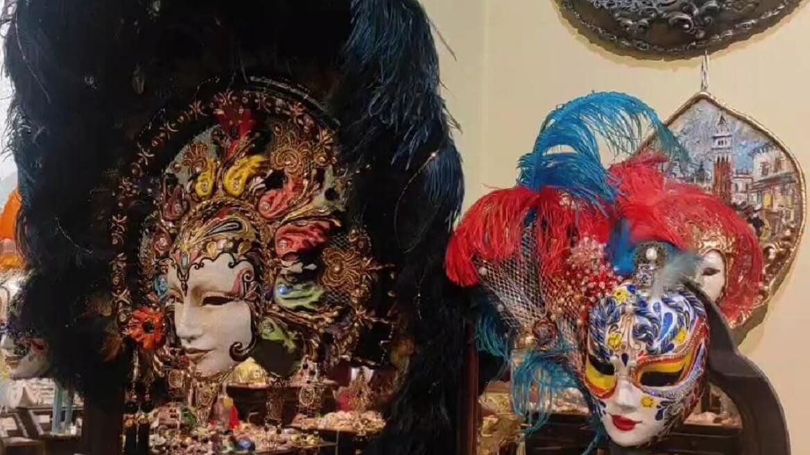 Venice Art Mask Factory - carnival mask